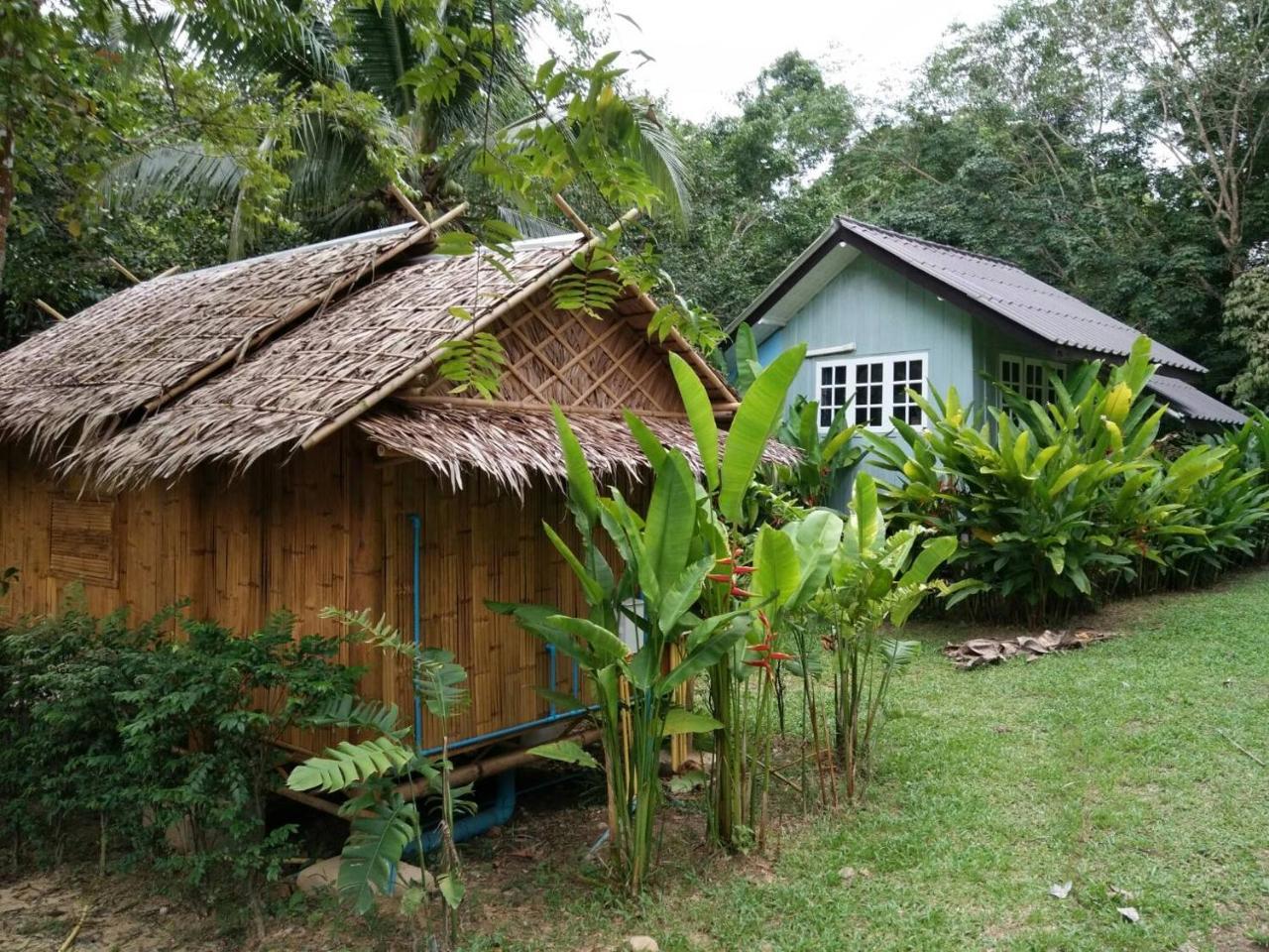 Baan Kon Kan Resort Ko Kut Esterno foto