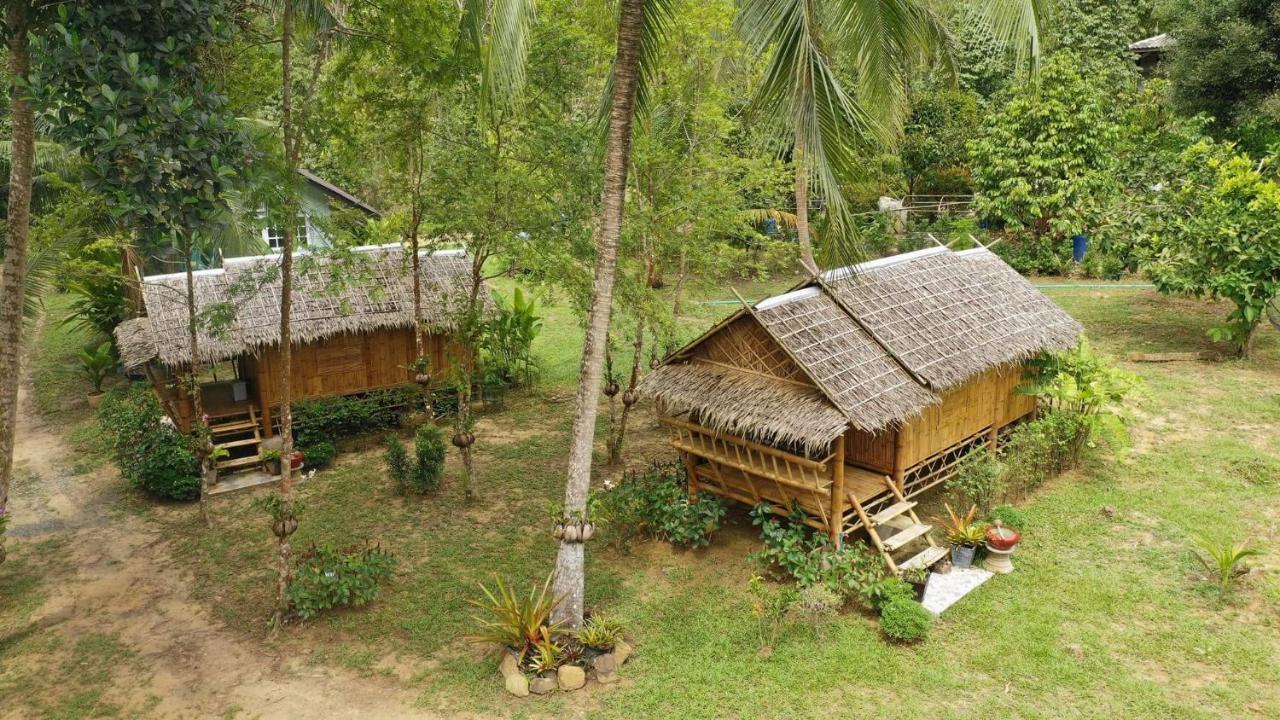 Baan Kon Kan Resort Ko Kut Esterno foto